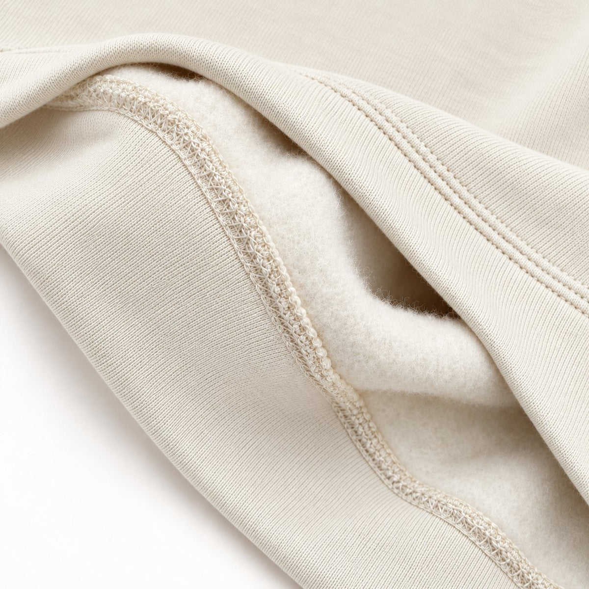Detalle de la felpa interior cepillada de la sudadera TUNA FRUTTI Vintage