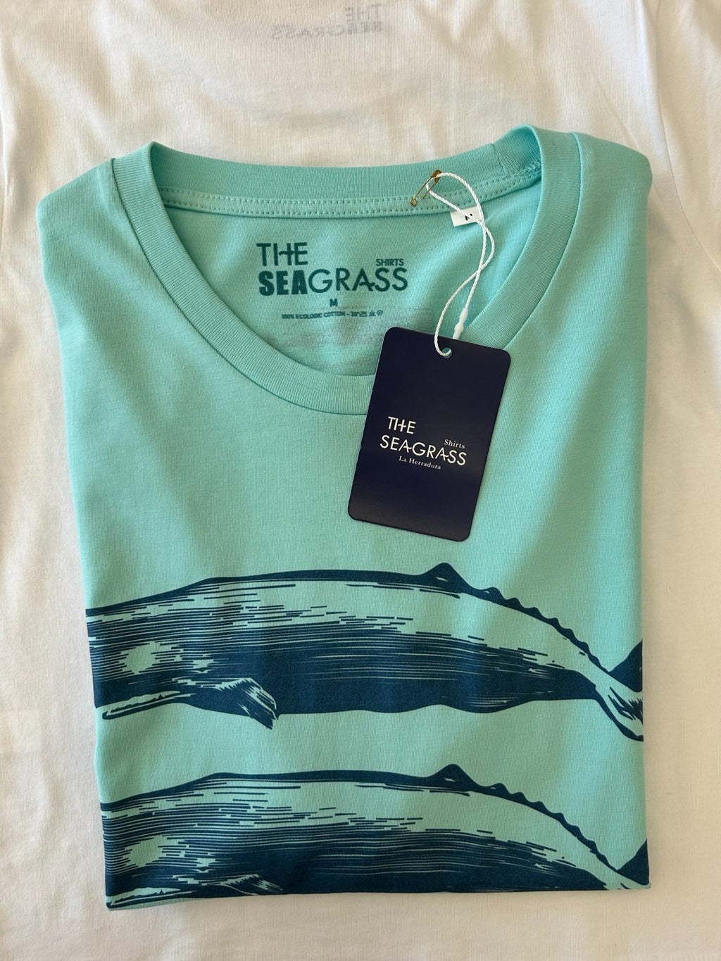 Camiseta 3 CACHALOTES Menta – etiqueta